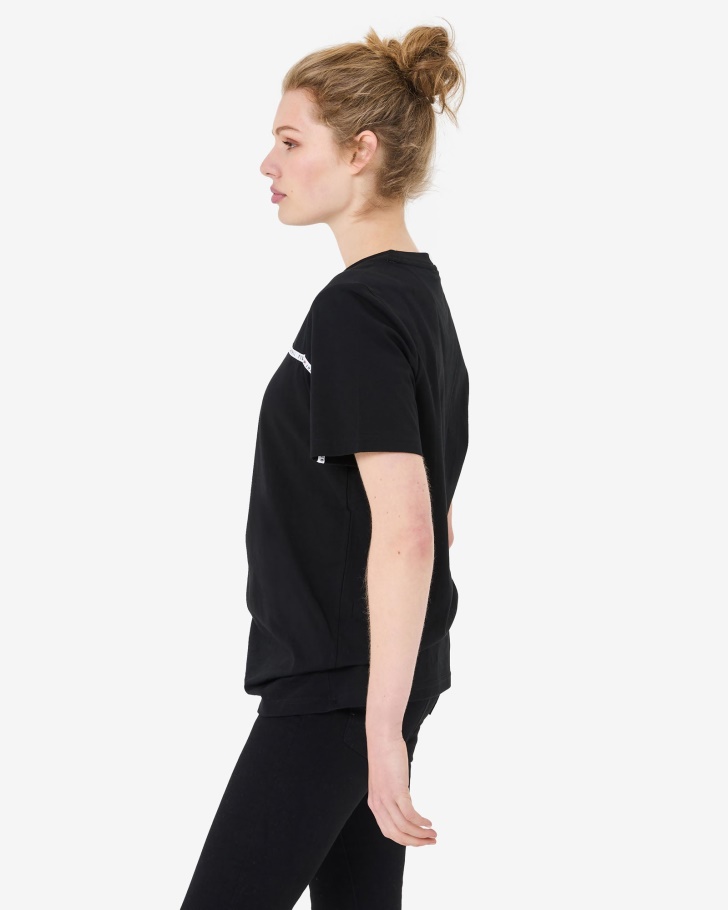 Camiseta Urbana Unissex Preta Fila