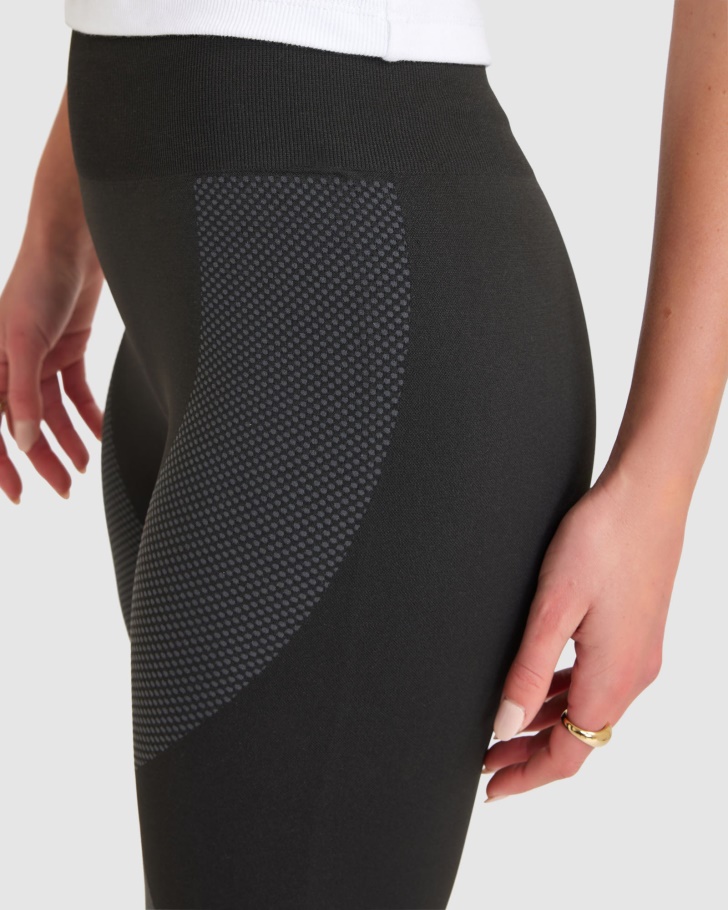 Davina Tight Fila Feminina Negra