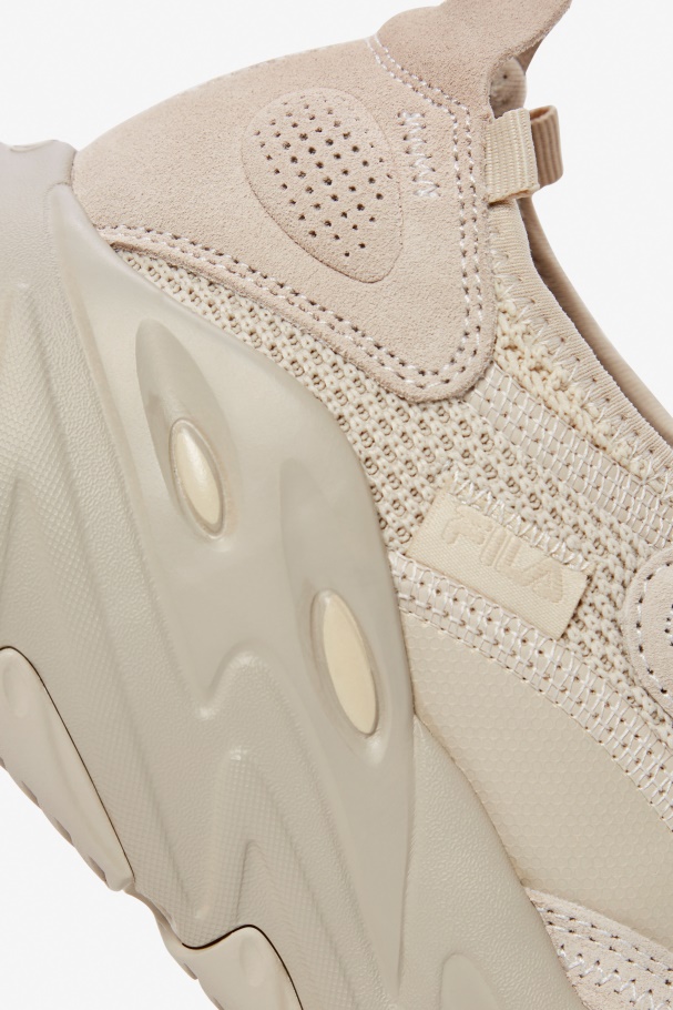 Fila Men\s Ray Tracer Evo 2 Gardenia/turtledove