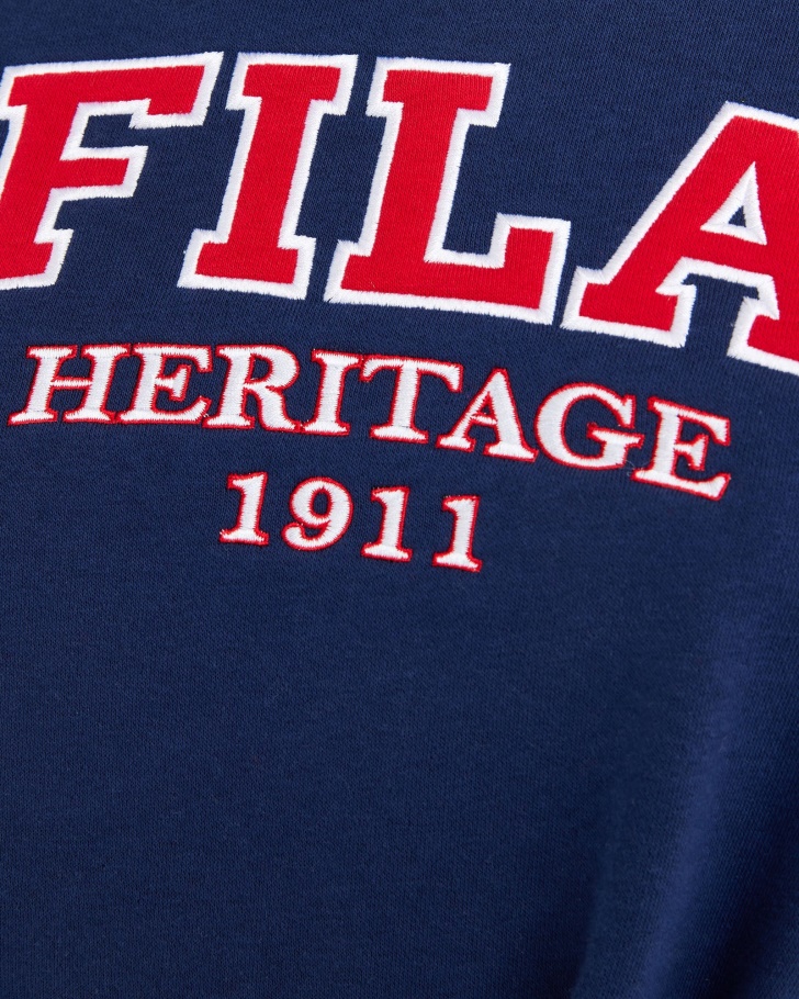 Fila Serena Tripulação Da Marinha