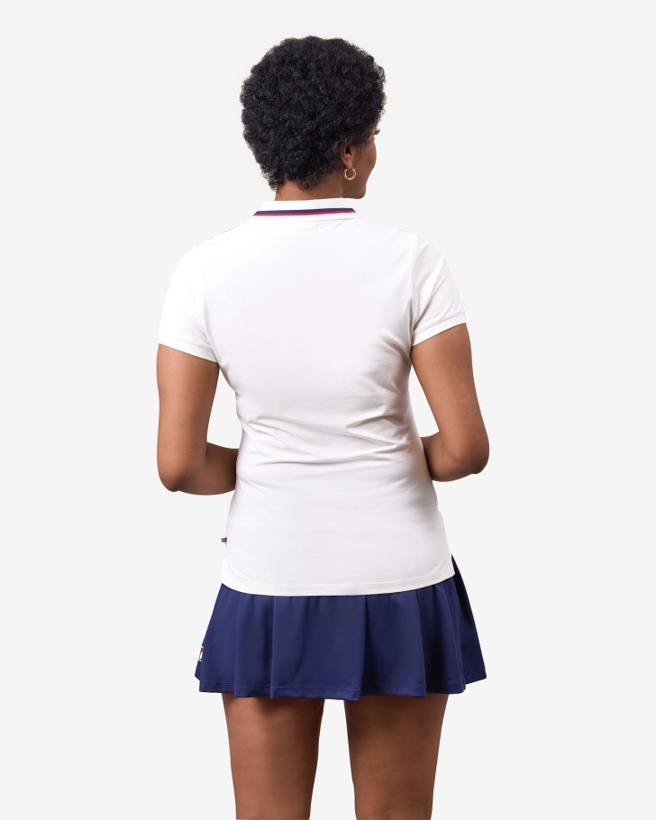 Linha De Pólo De Monica Nuvem