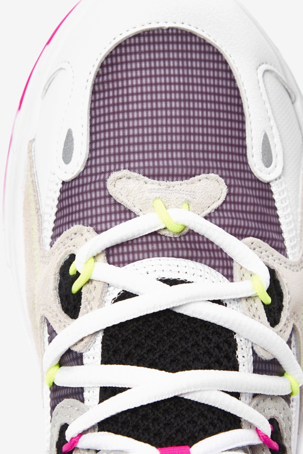 Ray Tracer Feminino Fila Branco/rosa Glo/bluefish Evo 2